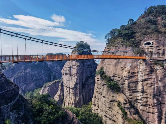 连城冠豸山旅游攻略_连城冠豸山有什么好玩的