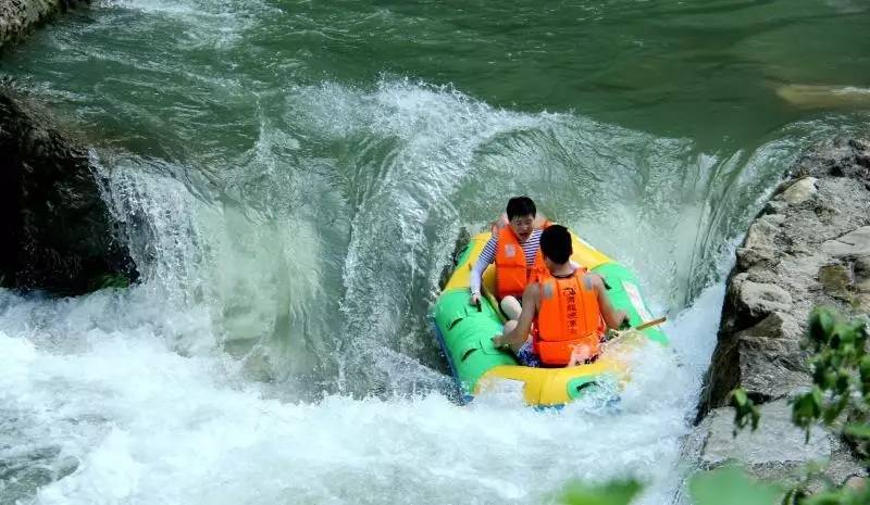 北京青龙峡漂流_北京青龙峡漂流攻略